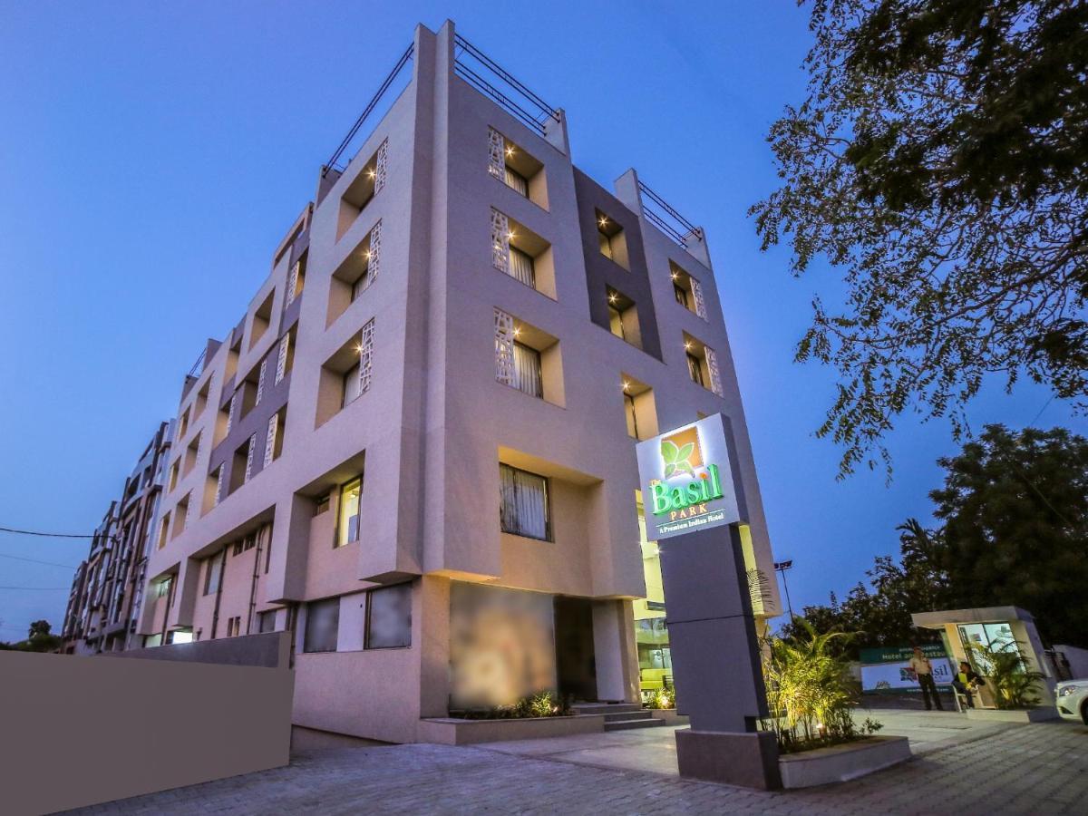 The Basil Park Bhavnagar Exterior foto
