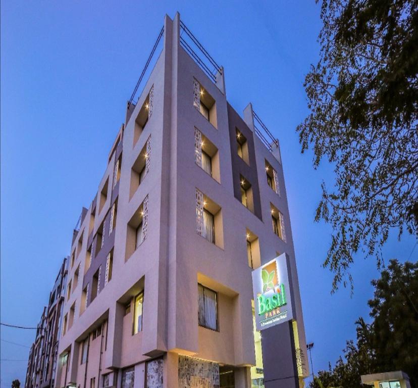 The Basil Park Bhavnagar Exterior foto